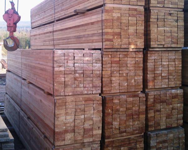 Обрезная доска лиственницы